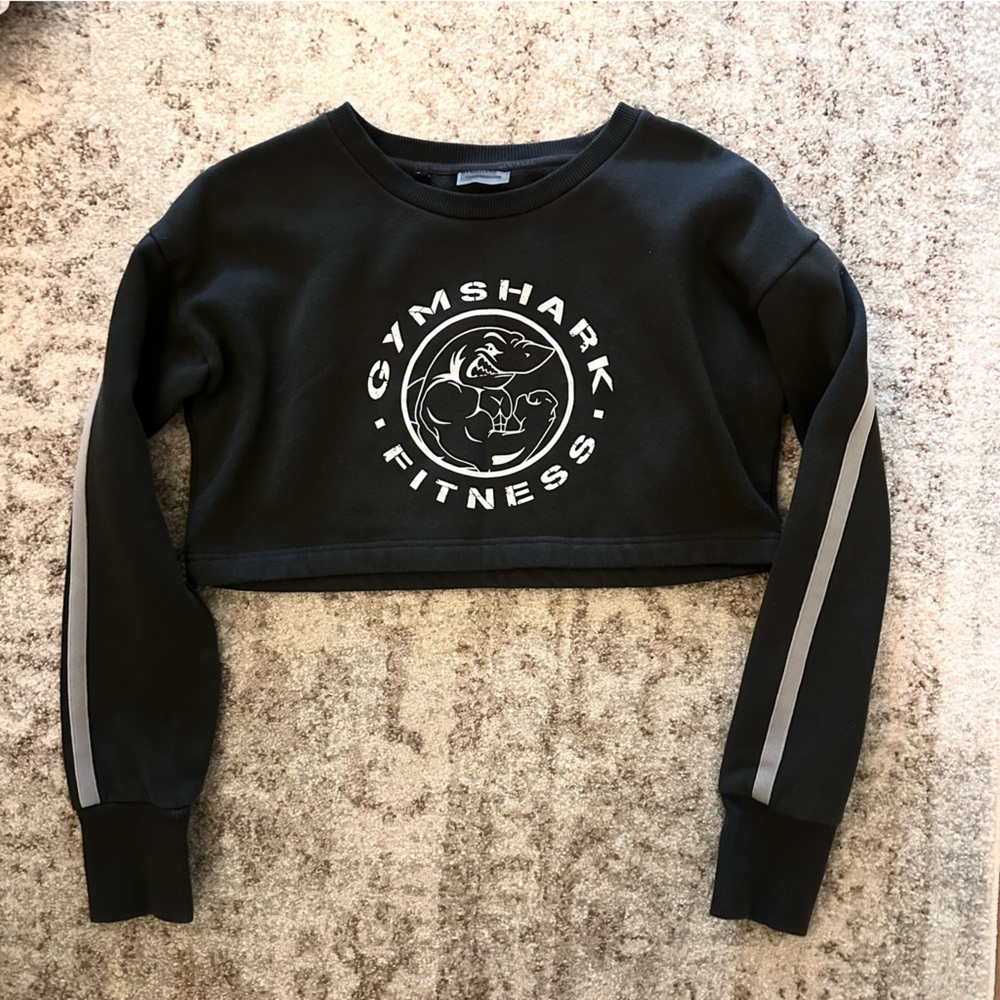 Gymshark Black Crewneck with Logo